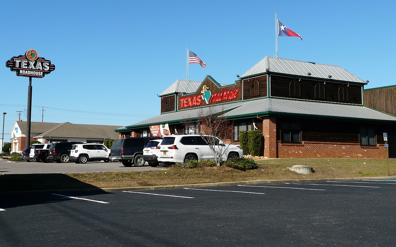 Texas Roadhouse in Dothan, Alabama.