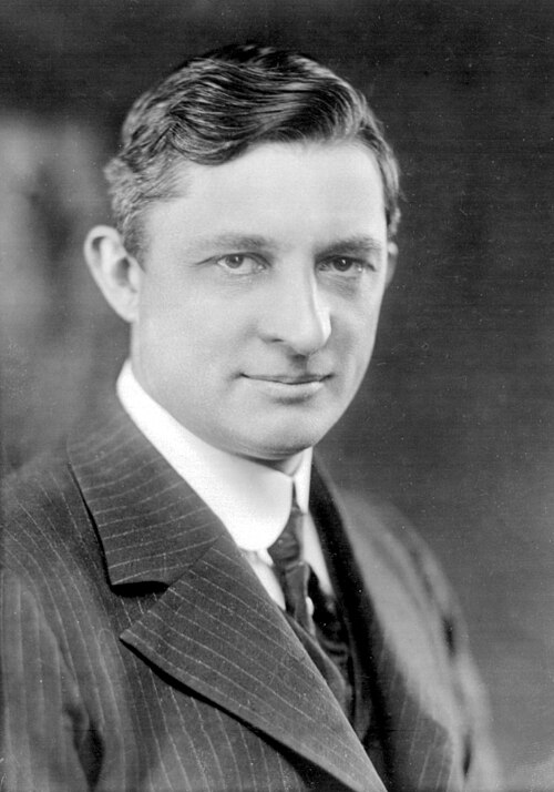 Willis Carrier, pioneer of modern electrical air conditioning.